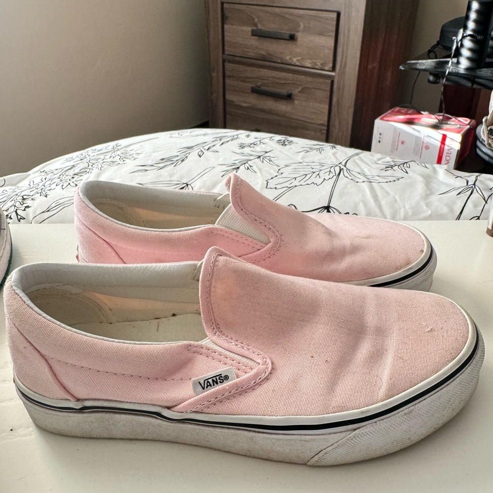 pink vans slip on